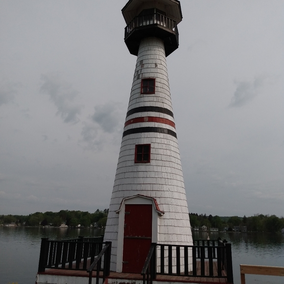 Meet your Posher, 2ndchancechoice - Picture 6 of 16